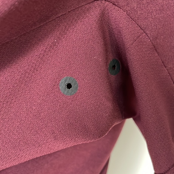 Lululemon No Time Like the Present Red Tee - Picture 8 of 9